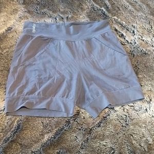 Ripple Organic Cotton Slouchy Yoga Shorts